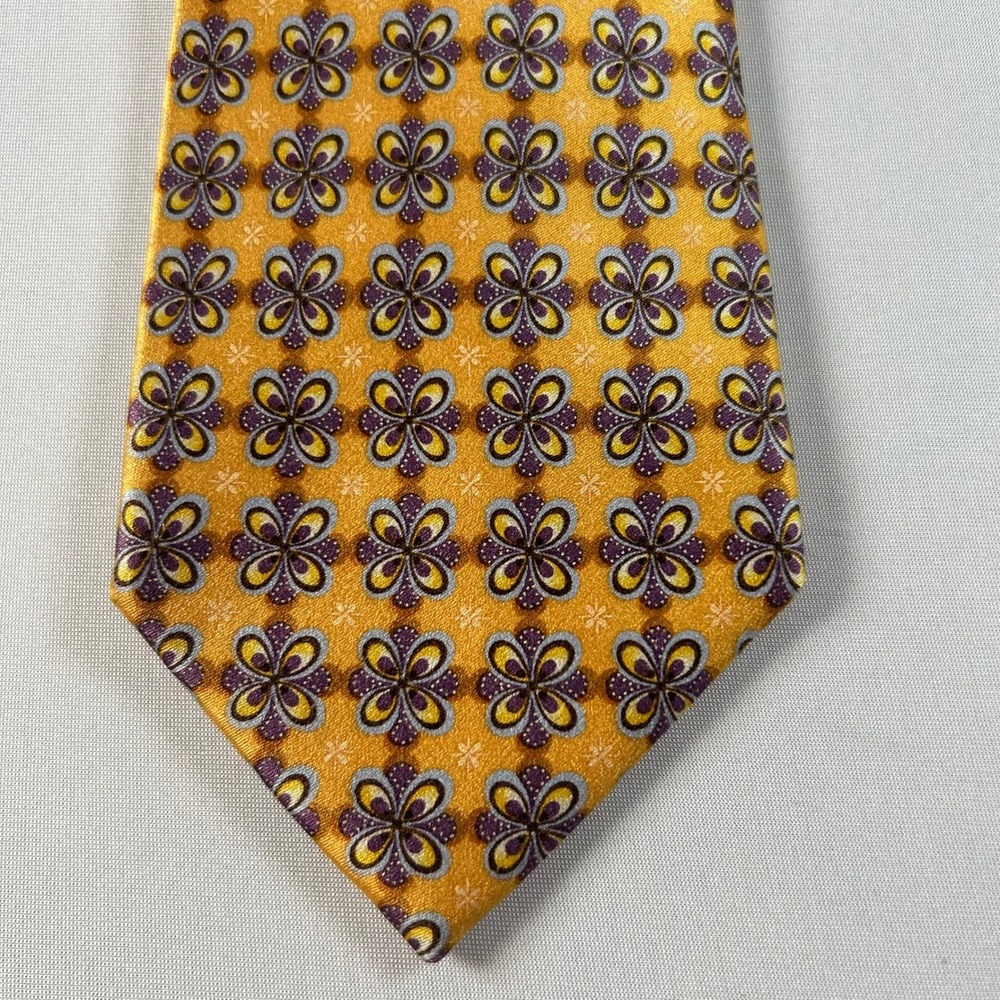 Ermenegildo Zegna Disegno Esclusivo Tie Gold Floral Medallion 100% Silk Italy